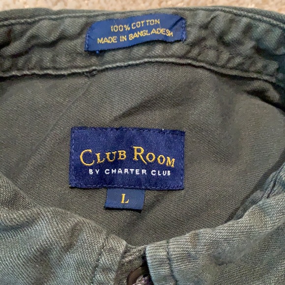 Deep green button down - Picture 4 of 4